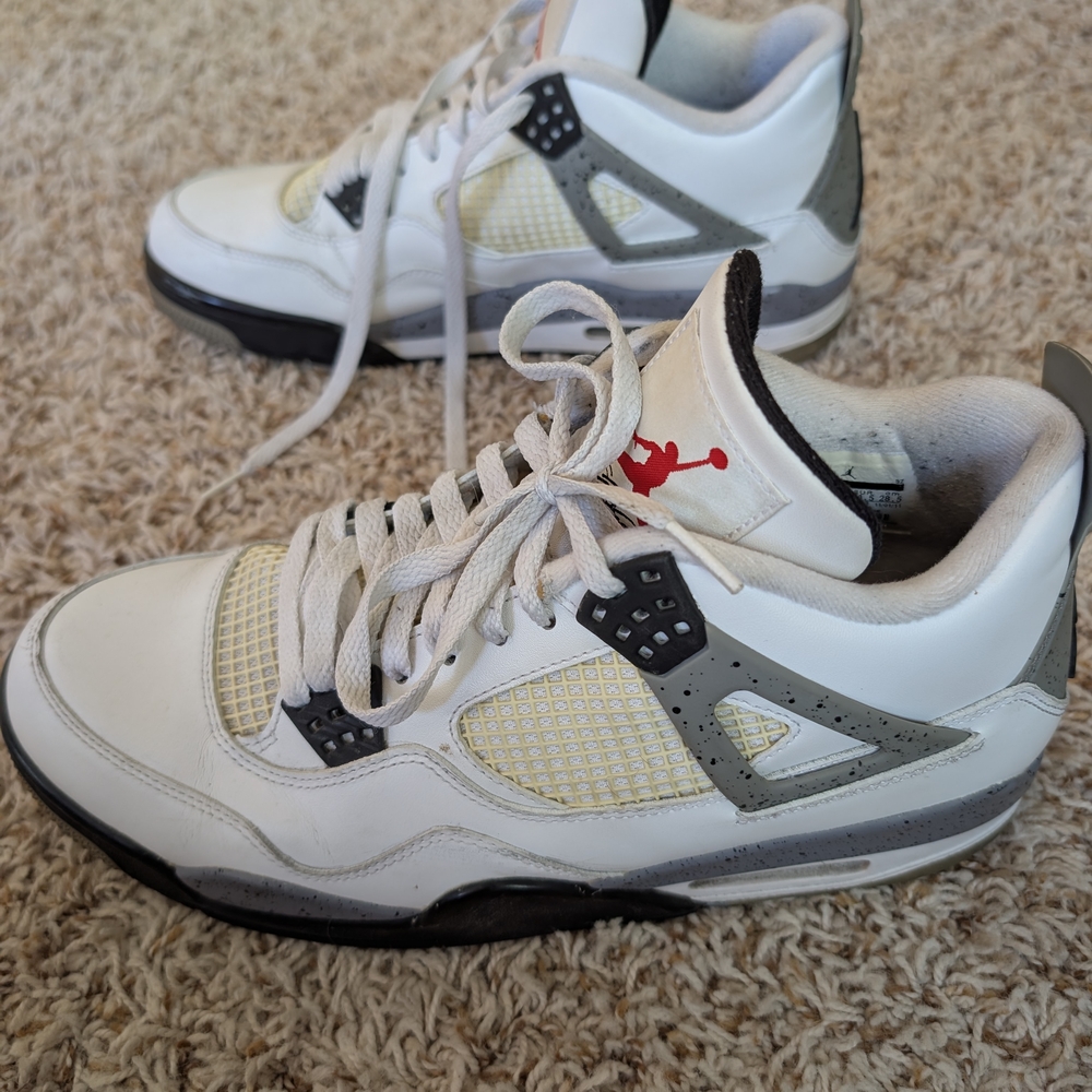 Jordan 4 Retro Cookies And cream Reissue High Top Sneaker